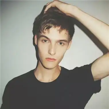 6686体育银牌作者Douglas