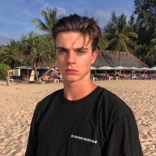 6686体育签约作者Yasmin