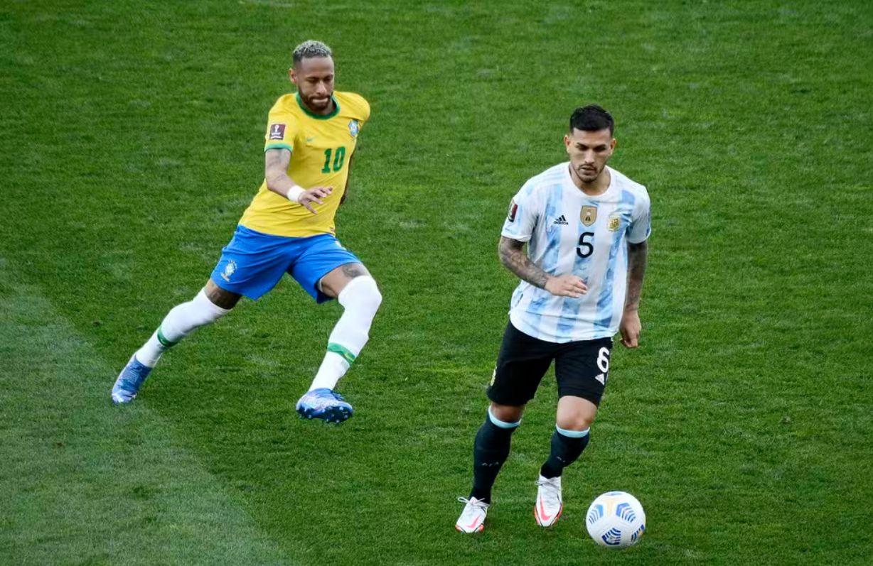 ปาเรเดส : ฉันได้ติดต่อกับเนย์มาร์แล้ว และเราจะรอเขาหากเขาต้องการมาที่โบคา