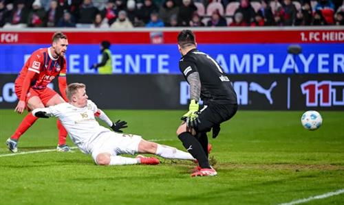 ไฮเดนไฮม์ vs ไมนซ์ 05