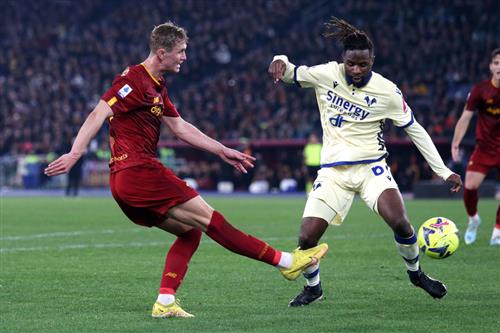 เครโมเนเซ่ vs โรม่า