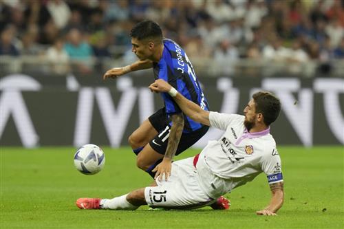 เวโรน่า vs เครโมเนเซ่