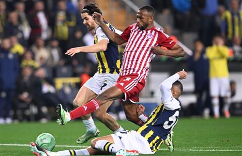 เฟเนร์บาห์เช่ vs โอลิมเปียกอส