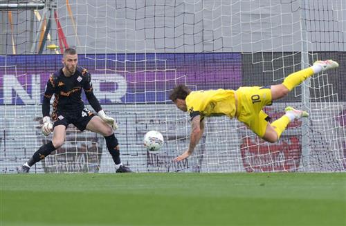 ฟิออเรนติน่า vs ปาร์ม่า