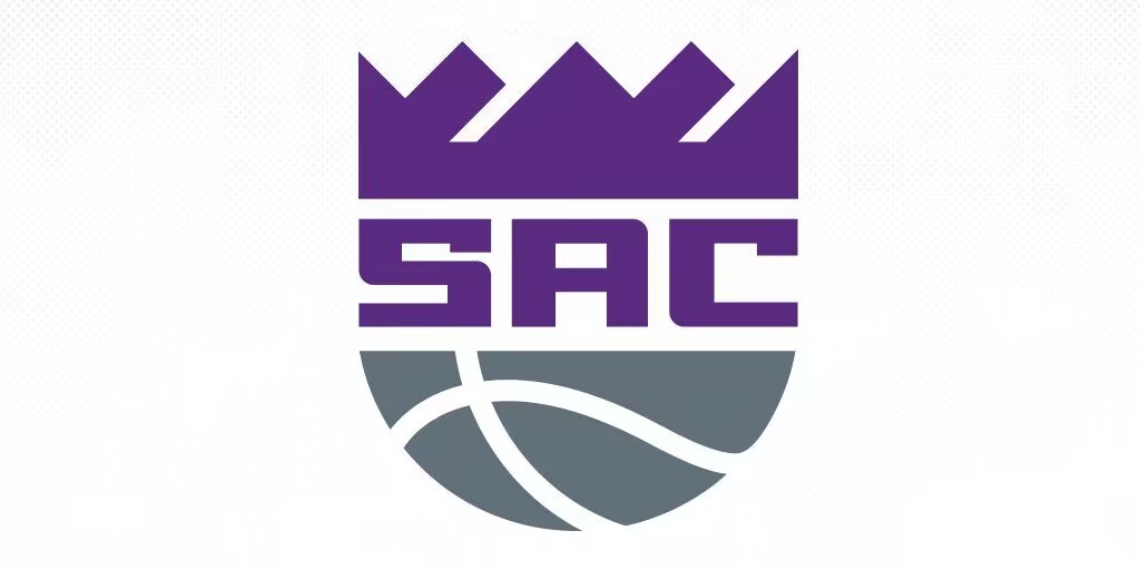 โค้ชคิงส์: ความพ่ายแพ้ต่อฮอว์กส์ 33 แต้มนั้นน่าอายเกินไป แม้อายุ 55 ปี ฉันก็จะดีกว่าพวกเขา