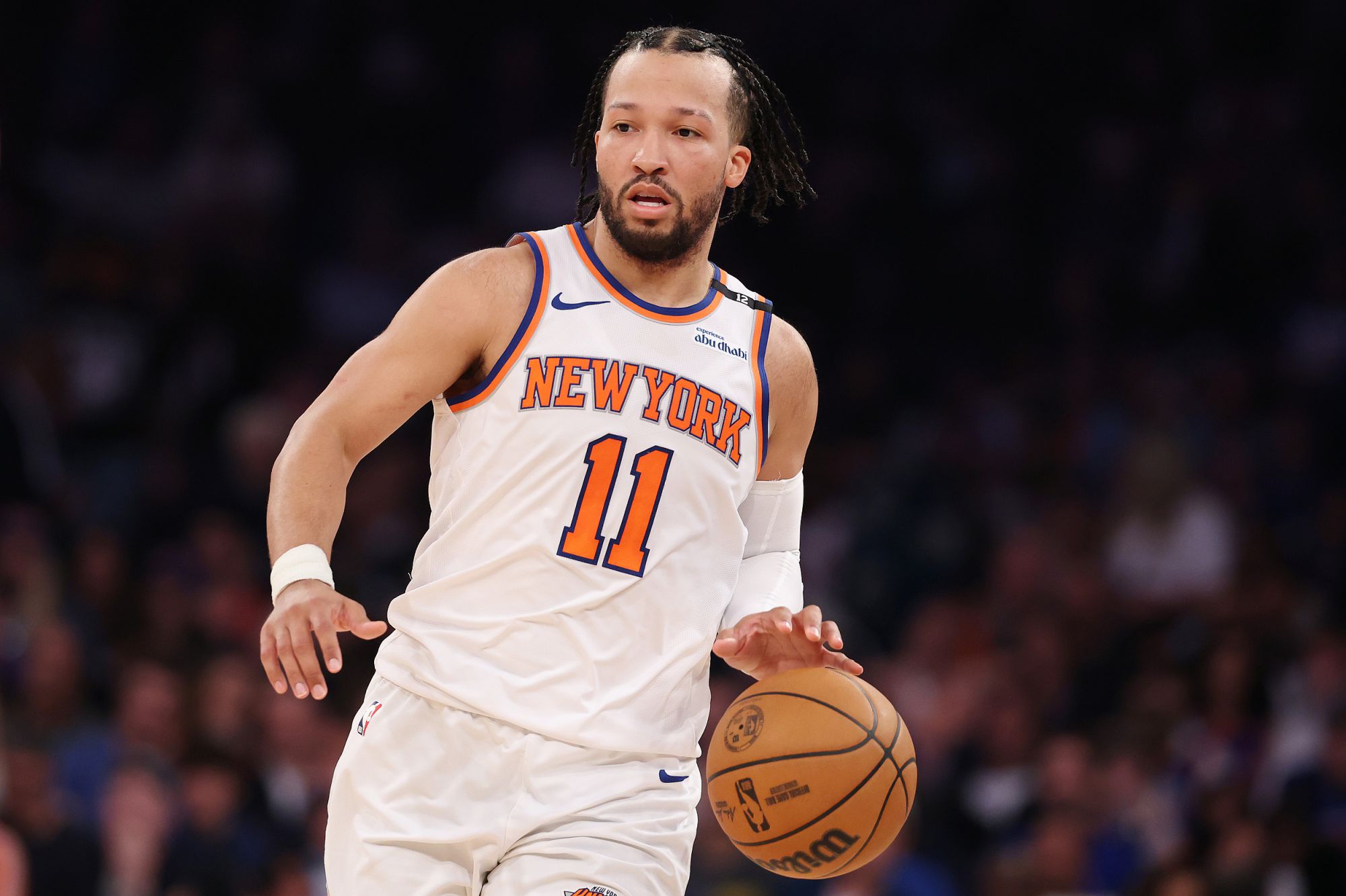 ไมค์ บราวน์: บรันสันข้อเท้าแพลง โทษที่ผลงานย่ำแย่ไม่ได้